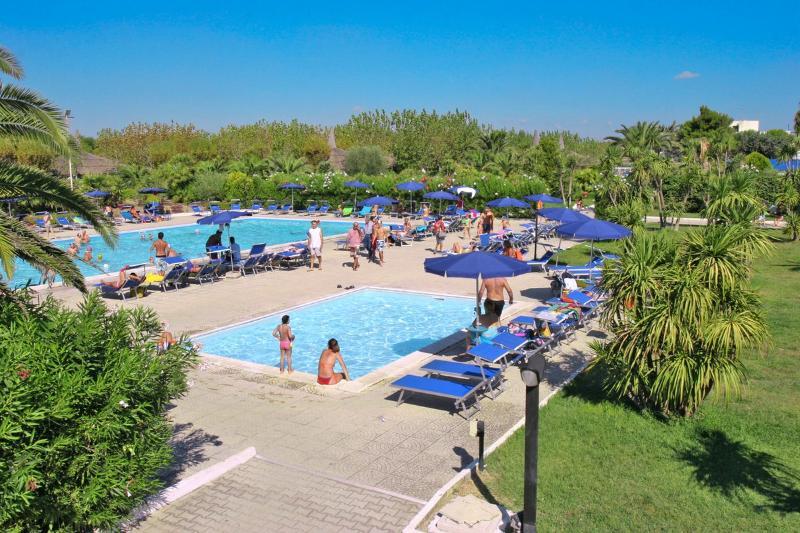 African Beach Hotel-Residence Manfredónia Exterior foto