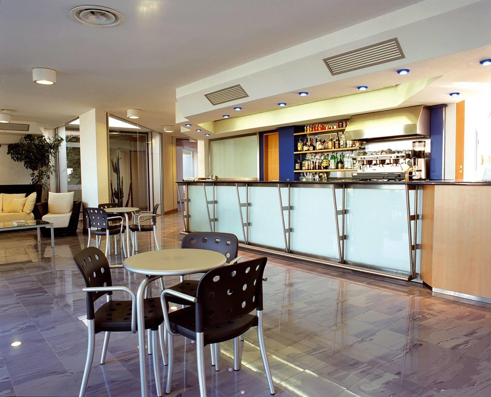 African Beach Hotel-Residence Manfredónia Exterior foto