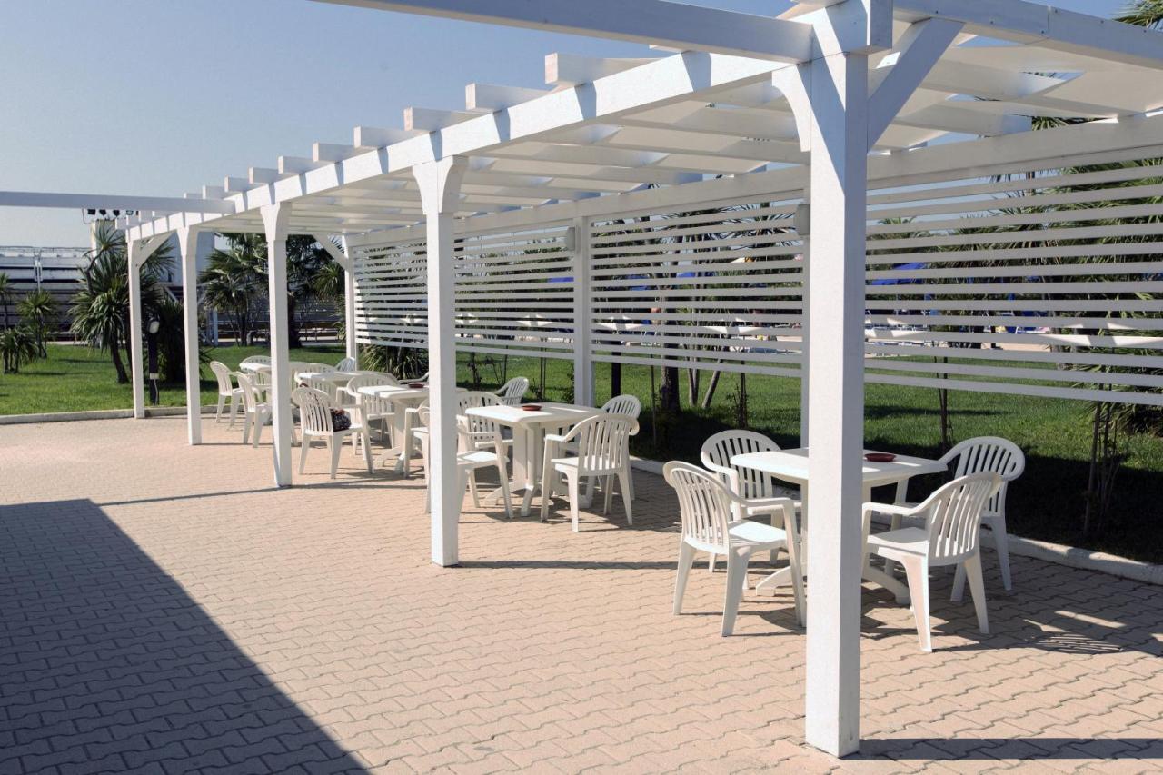 African Beach Hotel-Residence Manfredónia Exterior foto